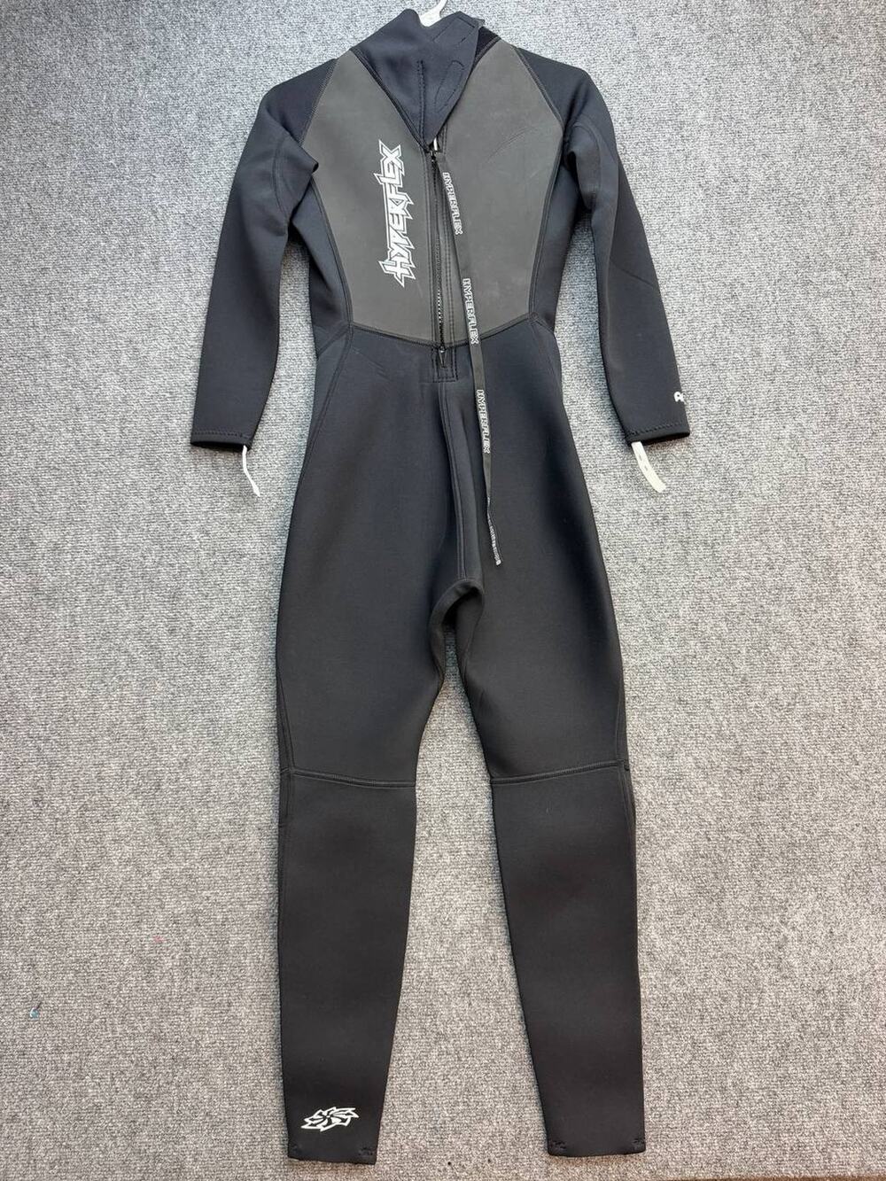 Hyperflex Women’s Size 8 Hooded Full Wetsuit Black Gray Front Zip Neoprene